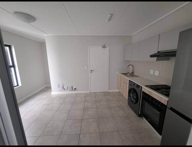 1 BEDROOM APARTMENT FOR SALE IN MOOIKLOOF